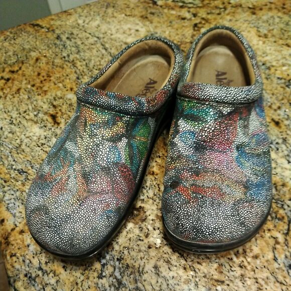 Alegria 'Kay 389' Multi Color Mules - Sz 6.5 US (37) Leather Butterfly Print - Picture 4 of 12